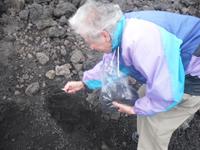 Wir sammeln Ätnaerde...