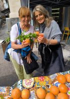 Sizilien. Catania. Heike & Laura