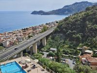 Letojanni Hotel Antares -Ausblick auf den Ort(7).jpg