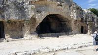 23.05.15: Künstliche Wasserquelle oberhalb des Amphitheaters bei Syrakus