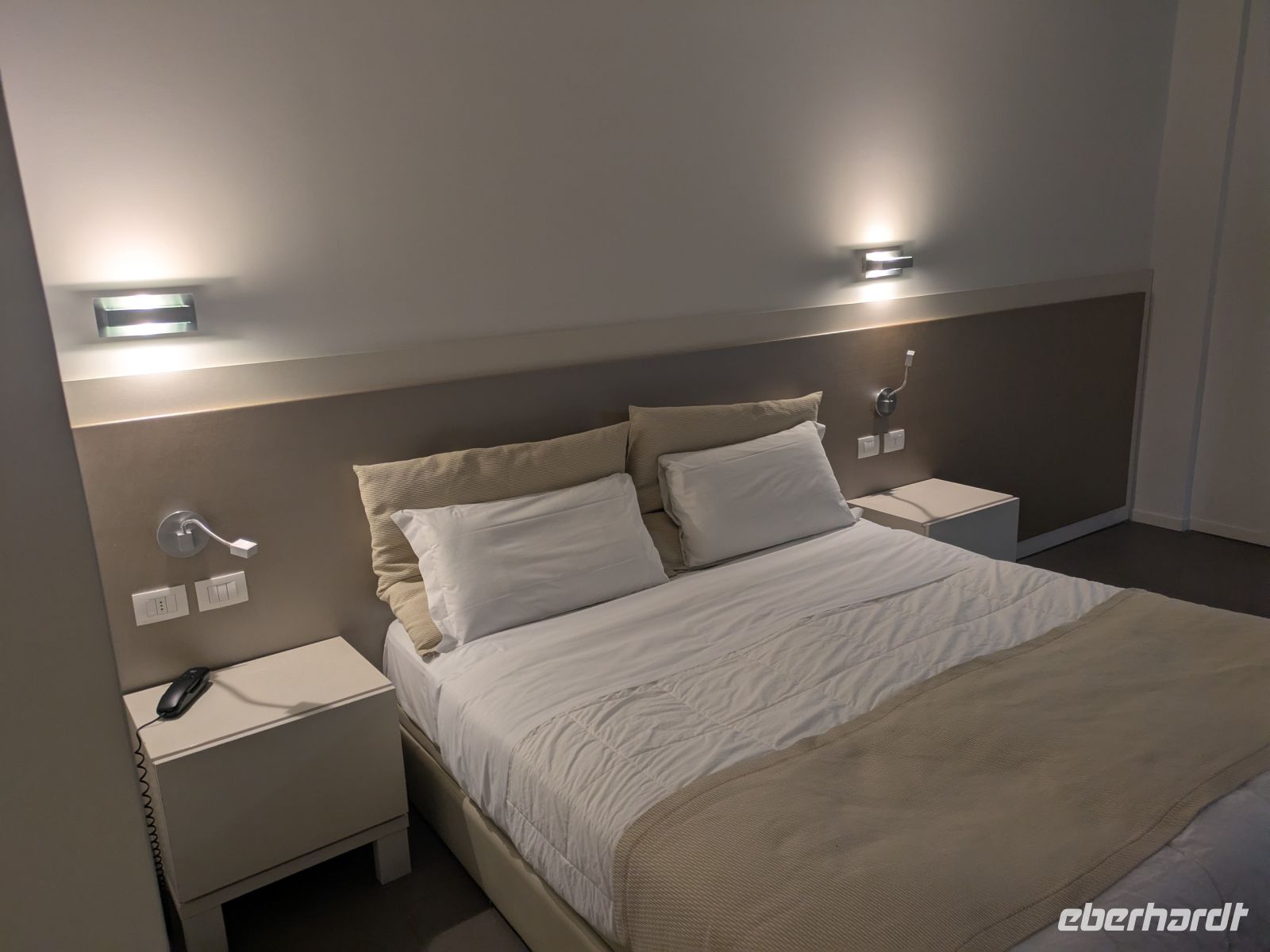 geräumige Zimmer (2) &ndash; &copy;  (Eberhardt TRAVEL)