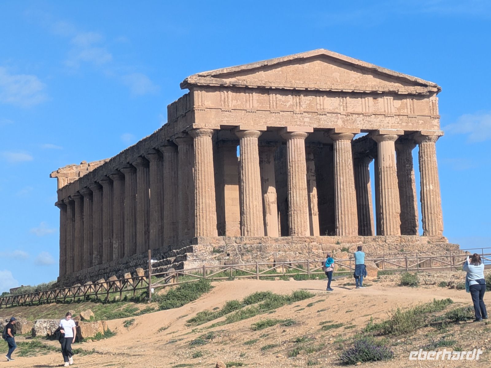 einer der vielen Tempel in Agrigent &ndash; &copy;  (Eberhardt TRAVEL)