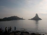 Der Zyklop Polyphem soll die Inseln ins Meer geworfen haben ... 