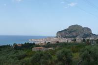 Blick auf Cefalu und den Rocca