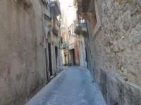 Sizilien 2014 321/ Gasse in Syrakus