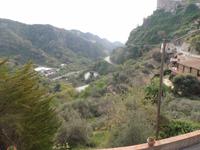 Sizilien 2014 379/ Blick vom Dorf Savoca