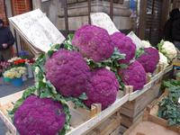 Sizilien, Catania, Gemüsemarkt, Blumenkohl vom Ätna