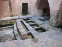 Sizilien, Cefalu, historischer Waschplatz