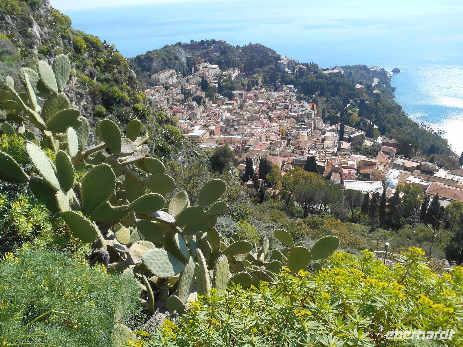 Wanderung nach Castelmola (Blick auf Taormina)