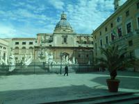Stadtrundfahrt in Palermo - Piazza Pretoria mit Rathaus