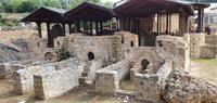 Besuch der Villa Romana, Eingang zu den beheizten Bädern