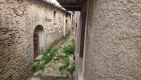 Schmale Wege in Montalbano Elicona