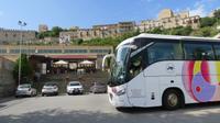 Unser Bus erwartet uns