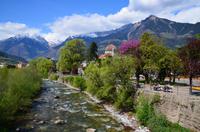 071 Meran, Passerpromenade mit Kurhaus und Texelgruppe