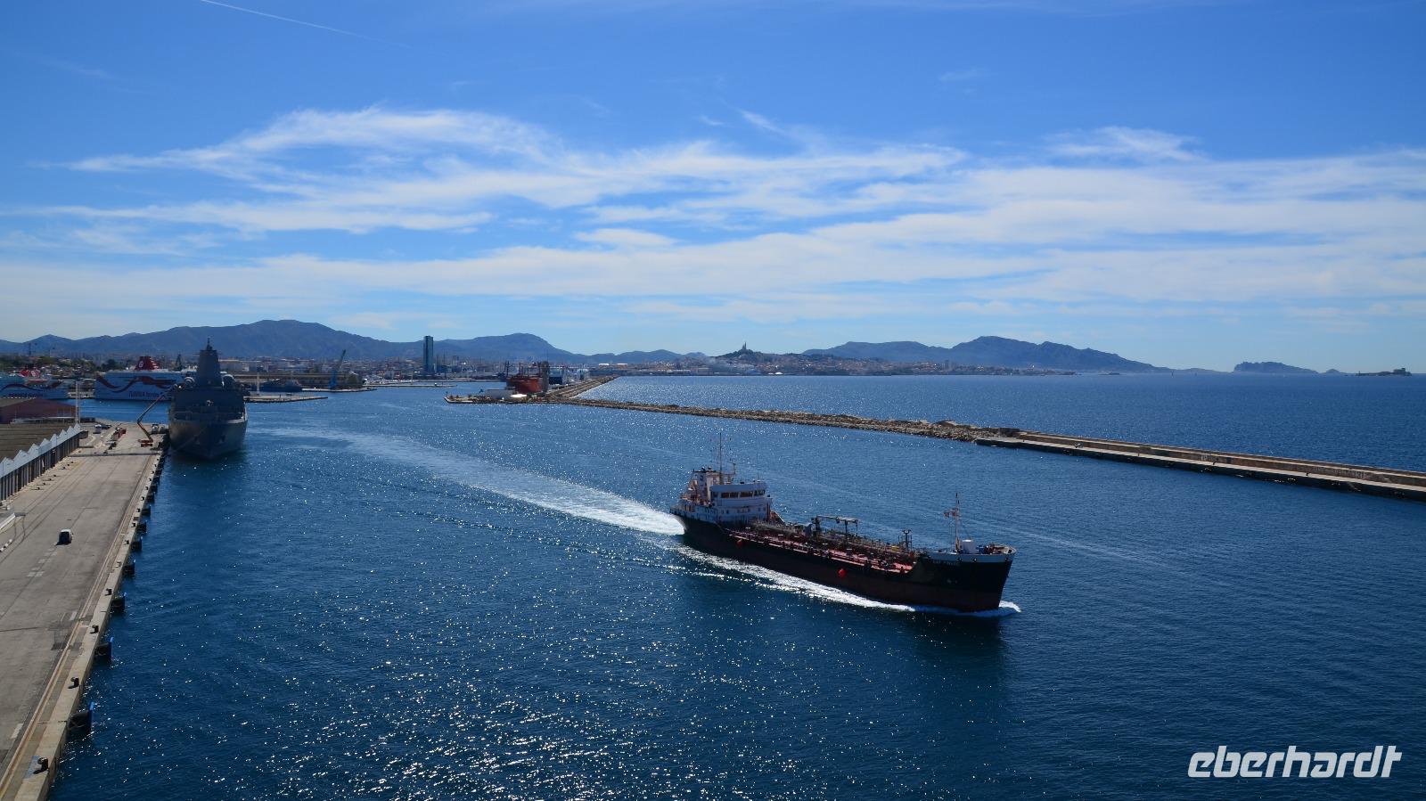 289 Anlegen in Marseille