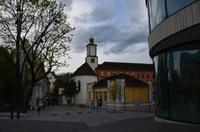 320 Feldkirch in Voralberg, Blick vom Montforthaus zur Johanniterkirche