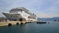 168 MSC Armonia im Hafen von Ajaccio