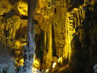 Spiel der Natur in den Grotten von Castellana