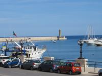 Der Hafen von Bari