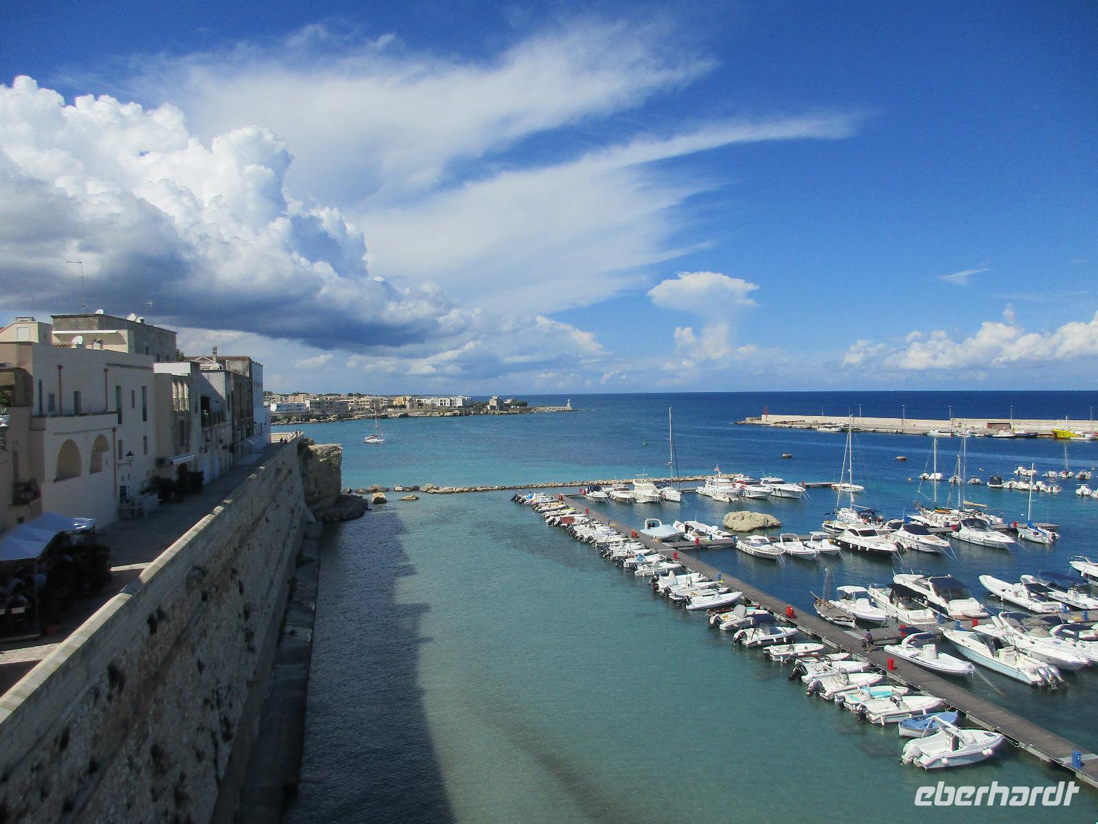 der Hafen von Otranto