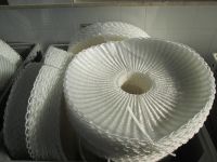 Ölmühle: zwischen diesen Matten wird der grobe Olivenbrei gepresst