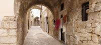 Gasse in Trani Apulien @Anette Rietz