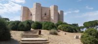 Castel del Monte aus der Stauferzeit im Mittelalter
