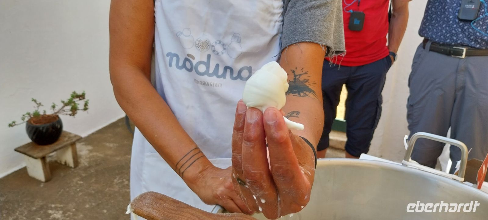 Käse mit einfachem Knoten Nodino in Apulien Masseria @Anette Rietz September