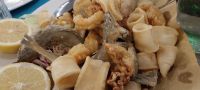 Frittura di Pesce Frittiert Fisch Apulien Meeresfrüchte Produkt @Anette Rietz