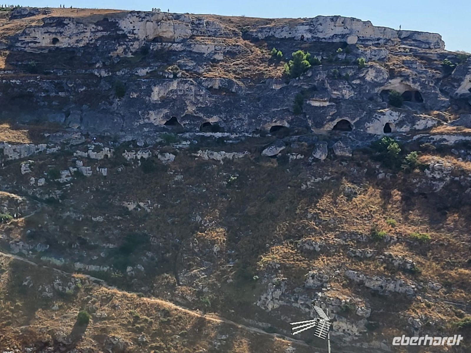 Höhlen in den Felsen um Matera