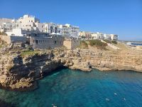 Polignano auf dem Felsen