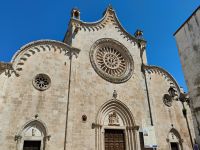 Kathedrale von Ostuni  &ndash; &copy; Monika Cortese (Eberhardt TRAVEL)