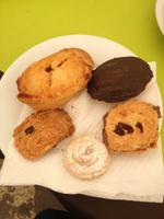 Pause im Caffè Tito Schipa zum Kekse essen - eine weitere Eberhardt-Überraschung