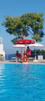 Nach einem Ausflugstag sieht der Hotel-Pool besonders verlockend aus.