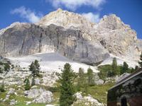 am Falzarego Pass 2105m