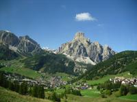 Dolomiten-Fahrt über Pässe Campolongo u. Corvara