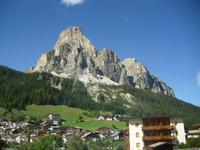 Dolomiten-Fahrt über Pässe Campolongo u. Corvara