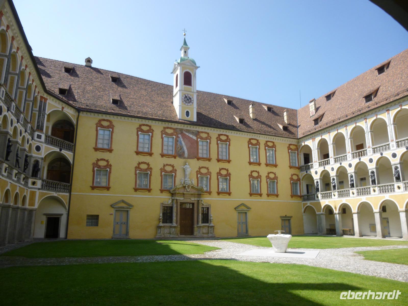 Brixen Hofburg Innenhof