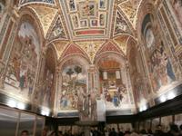 Siena im  Dom  Libreria Piccolomini