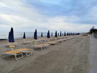 San Vincenzo Strand am Hotel