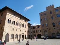 Piazza dei Priori Volterra