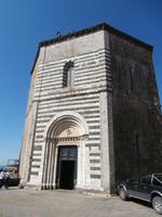 Baptisterium mit Taufbecken 
