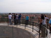 auf dem Schiefen Turm