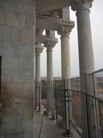 oben angekommen im Schiefen Turm zu Pisa