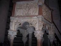 die berühmte Pisano-Kanzel 