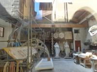  eine Bildhauerwerkstatt