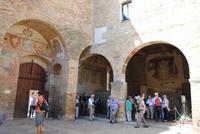 Innenhof des Rathauses von San Gimignano