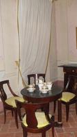 Napoleons Esstisch in der Villa 
