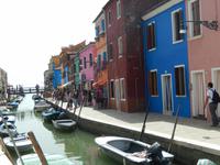 ...sollten sie anhand der Hausfarbe heimfinden...