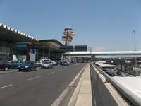...schon wieder am Flughafen